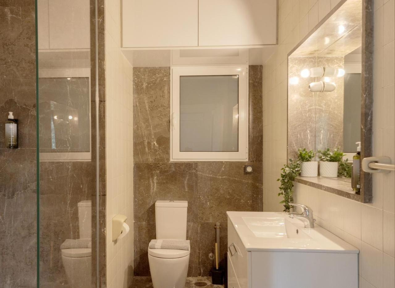 Luxury Apartment In Kolonaki Athens - Sleeps 4 Buitenkant foto